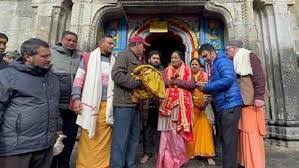 केदारनाथ-बदरीनाथ पहुंची दिल्ली की मुख्यमंत्री रेखा गुप्ता