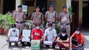 काशीपुर पुलिस ने सट्टे की खाईबाड़ी करते हिस्ट्रीशीटर सट्टा किंग समेत 6 दबोचे