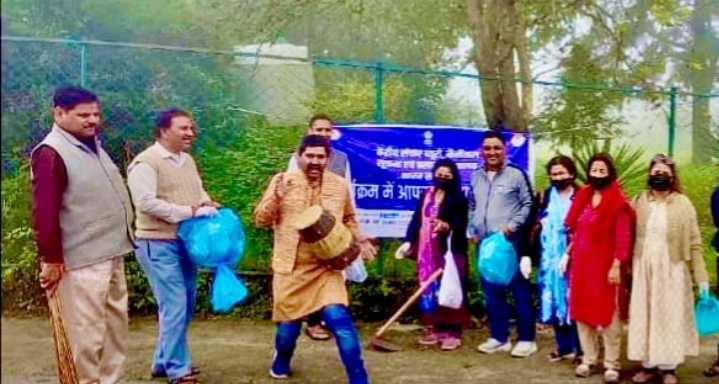 Screenshot_2025-09-17-22-08-34-29