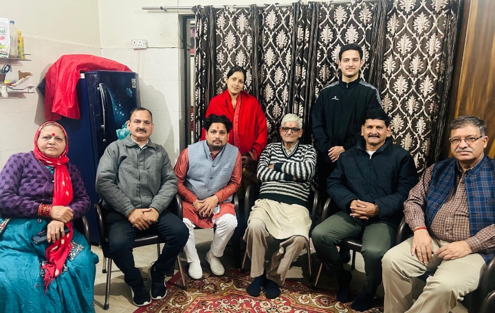 Screenshot_2025-12-08-13-47-01-54